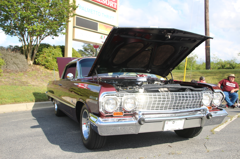 Illustration for article titled Took the Boomer Special to a Chevy Club Cruise In